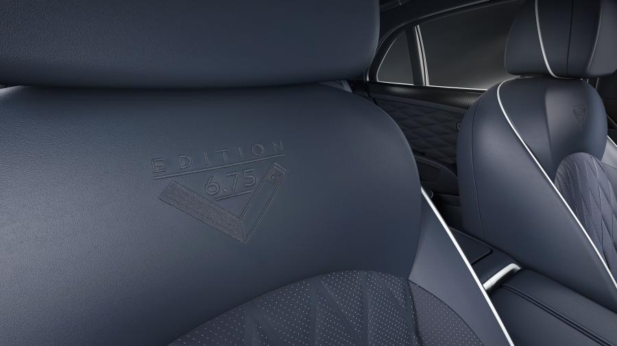 Детали интерьера Bentley Mulsanne 6.75 Edition by Mulliner 2020 года  (WW) (фото 7 из 13)